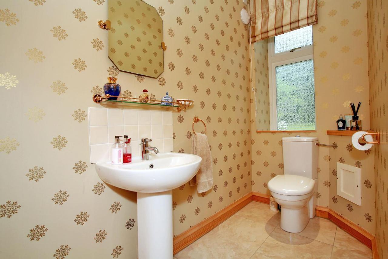 Luxury Scottish Apartment Абердин Экстерьер фото
